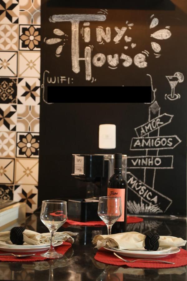 Casa Pequena, Completa E Aconchegante - Tiny House Villa Palmas  Dış mekan fotoğraf